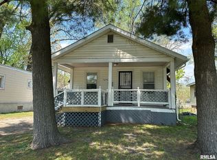 2239 E Adams St, Springfield, IL 62703