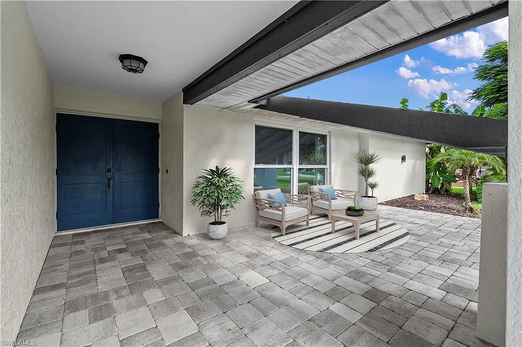 3 bed, 2.0 bath, 2090 sqft, $5,000 — Photo 4