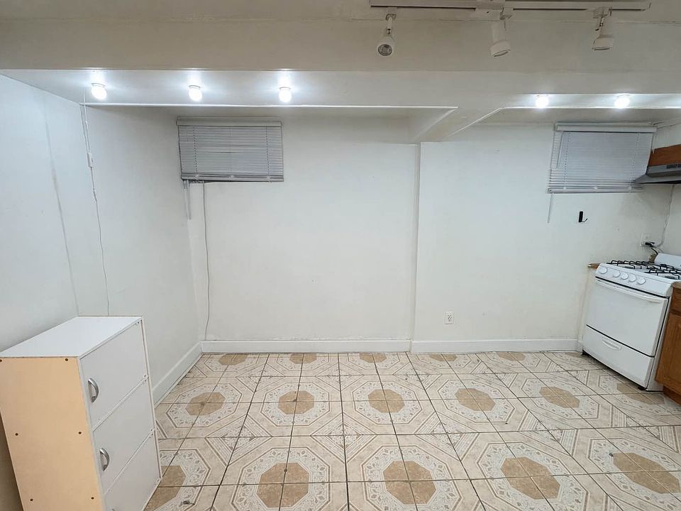 2nd image of 28-41 33rd St #1B