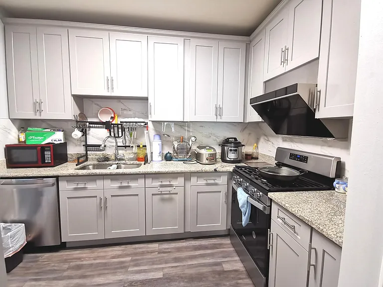 1913 Executive Dr — Photo 9