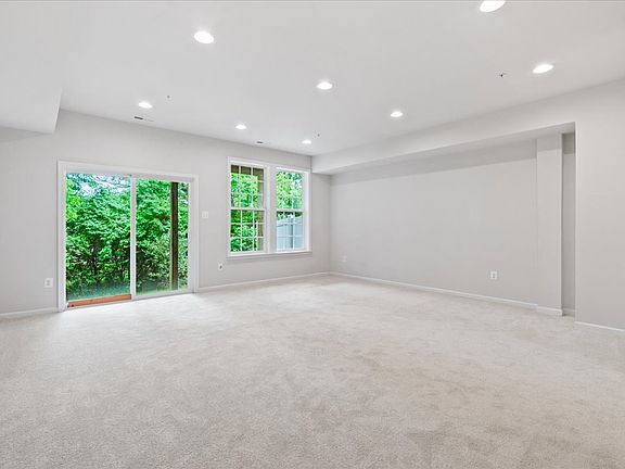 3rd image of 309 Spring Bank Way #1