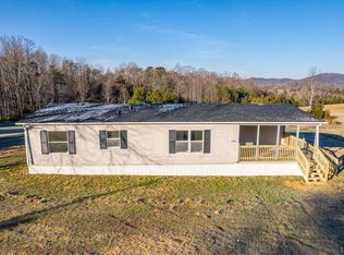 8731 Rocky Ford Rd, Moneta, VA 24121