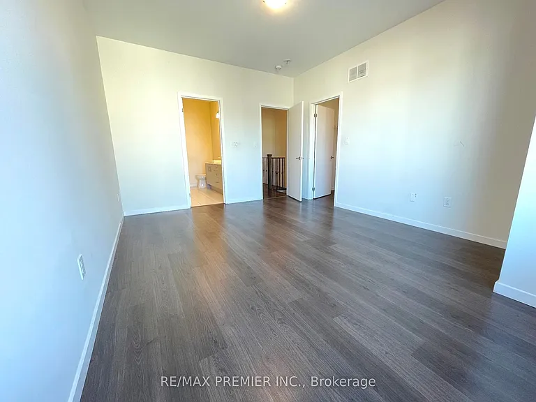 3922 Major Mackenzie Dr W — Photo 19
