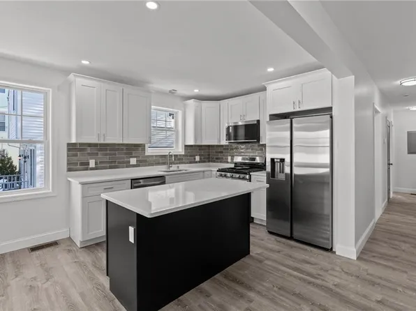 29 Stansbury St, Providence, RI