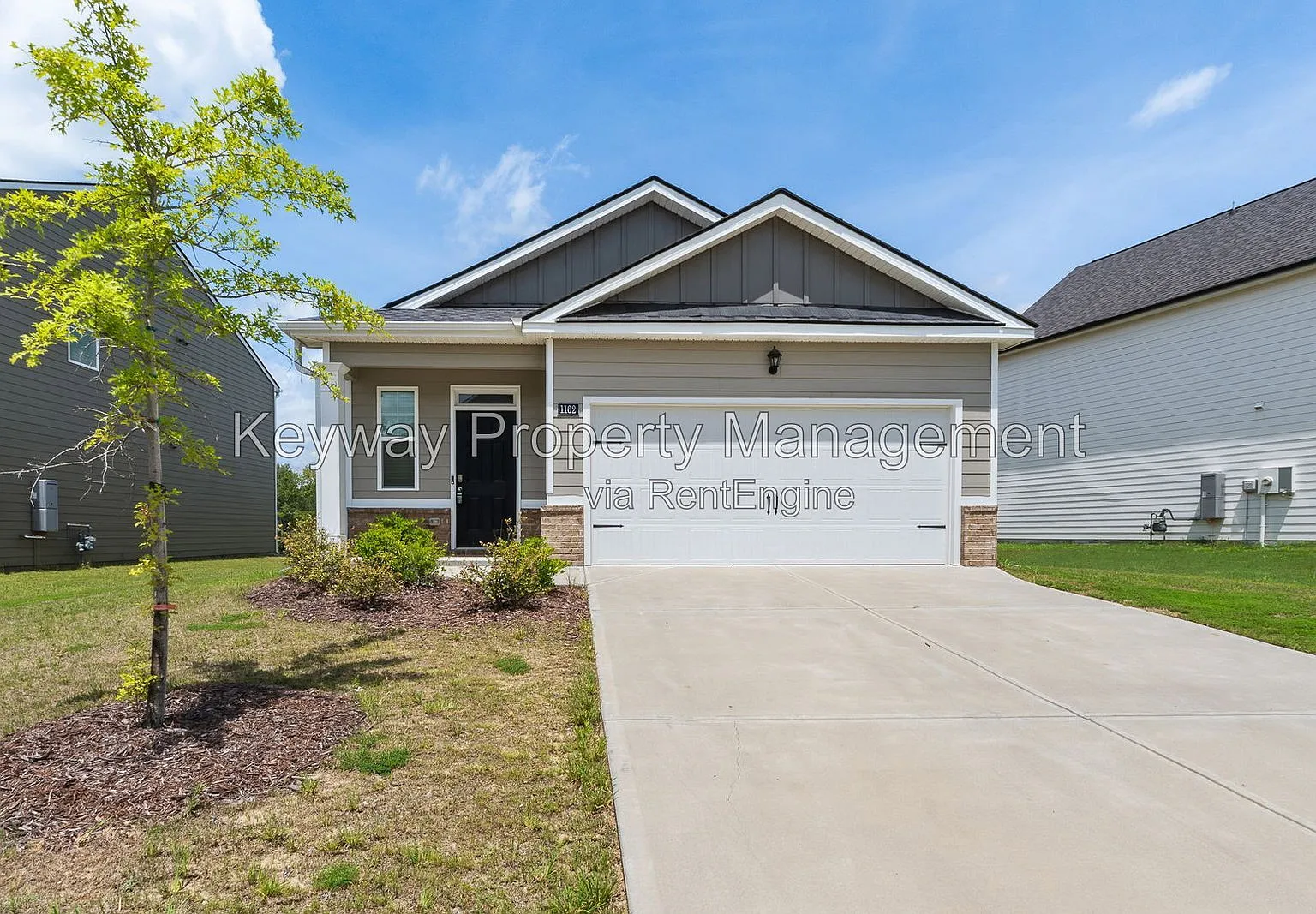 3 bed, 2.0 bath, 1376 sqft, $1,730 — Photo 1
