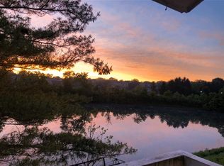 6645 Shore Island Dr, Indianapolis, IN 46220