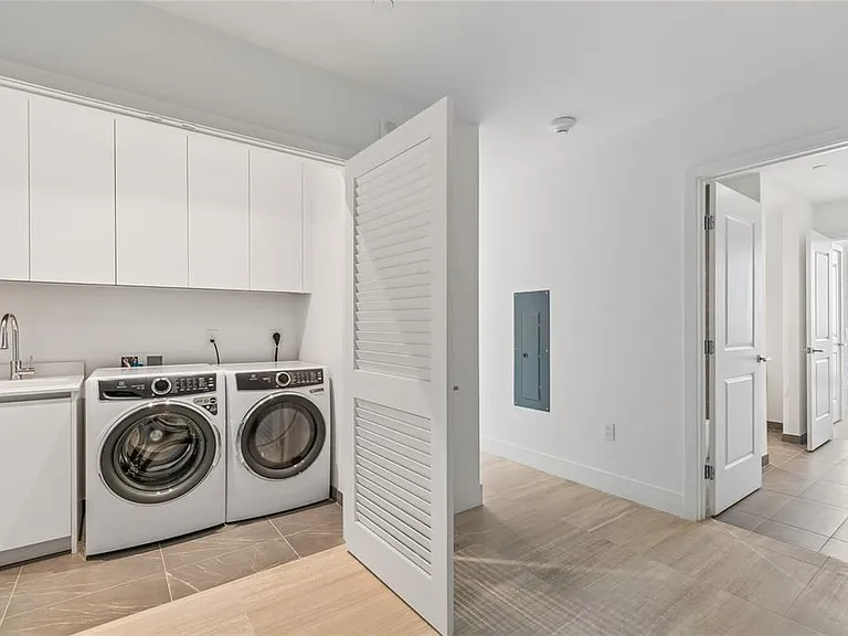 3015 S Ysabella Ave #1102 — Photo 41