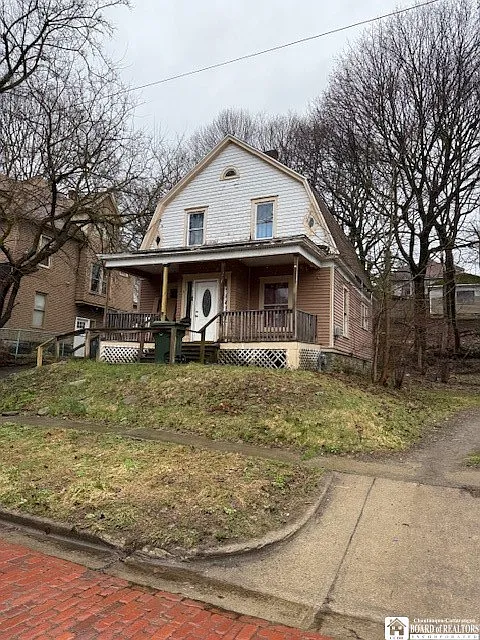 5 Peach St photo 1