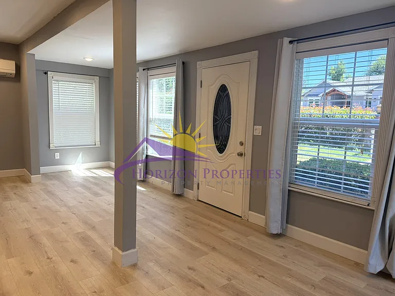 4109 Hill St — Photo 3