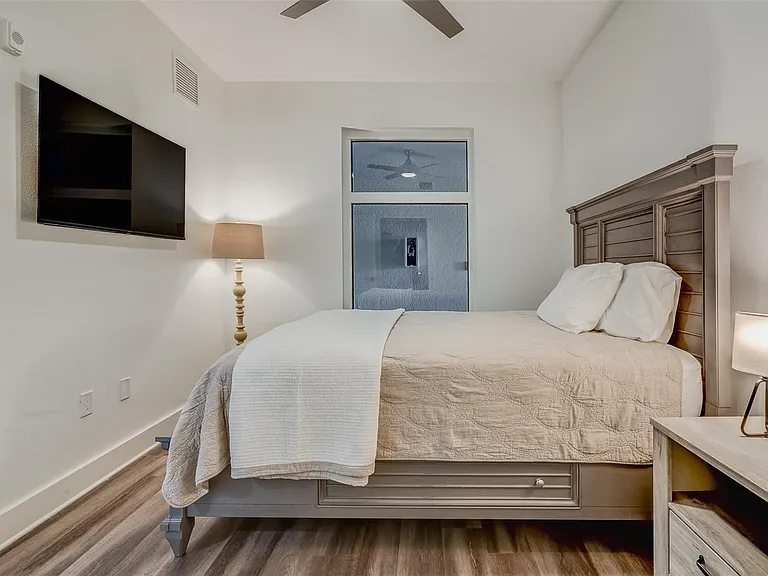 415 Island Way #311 — Photo 24