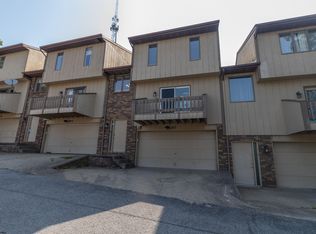 1230 Van Voorhis Rd APT E7, Morgantown, WV 26505