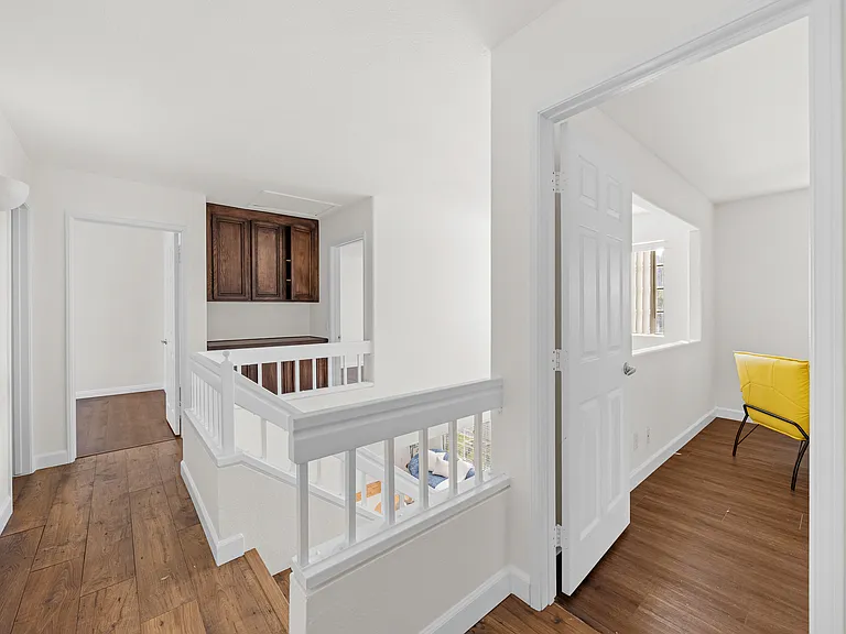 16 Santa Clara St #1 — Photo 32