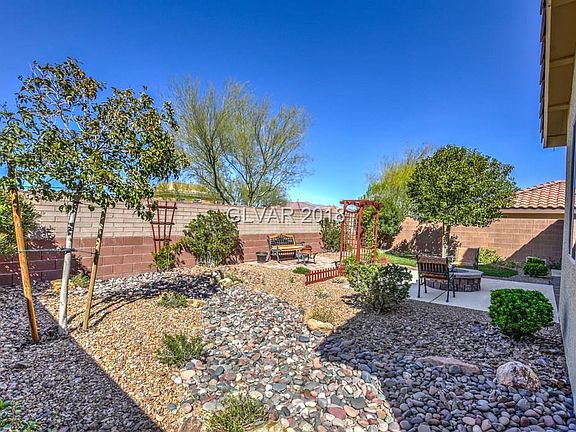 5th image of 10434 Grotto Mountain Ave