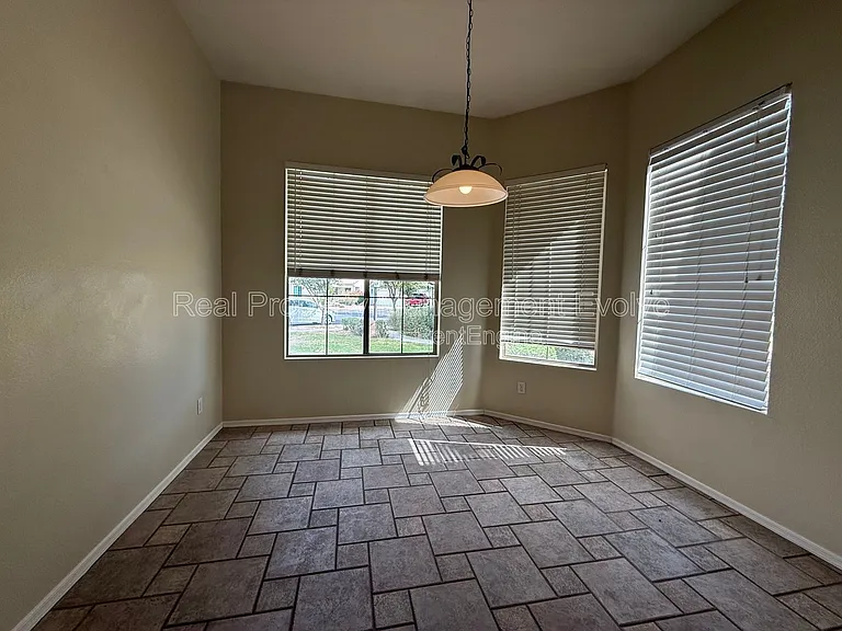 4381 E Sundance Ct — Photo 14