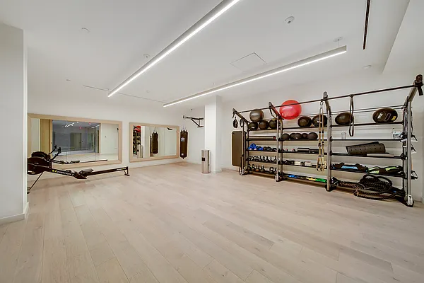 Rented by Oxford Property Group | media 31