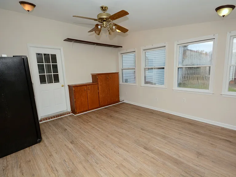 1217 Reardon Cir — Photo 26