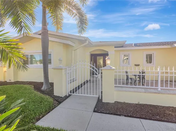 309 Buttonwood Ln, Largo, FL 33770