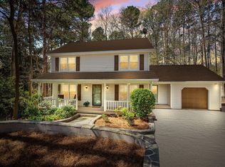 18 Strawberry Ridge Ln, Durham, NC 27713