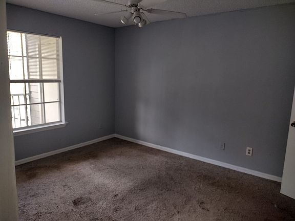 3rd image of 6178 Westgate Dr APT 204D
