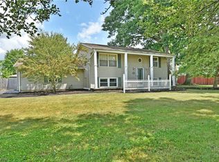 1913 E County Line Rd, Mineral Ridge, OH 44440