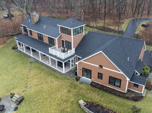 106 Goodwin Road, Kittery, ME 03905