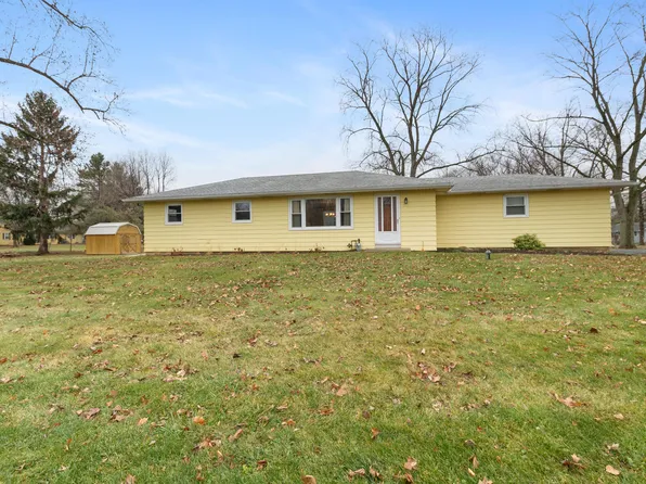 2201 Linda Rd, Valparaiso, IN 46383