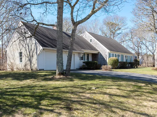 2 Tracy Lane, Harwich, MA 02645
