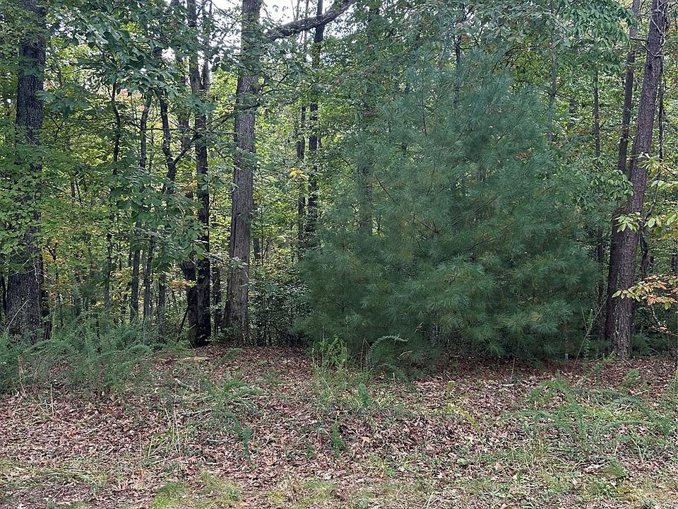 2nd image of Pleasant Hill Rd