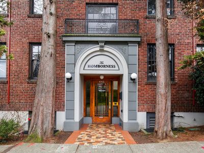 321 Boylston Avenue E #405, Seattle, WA, 98102