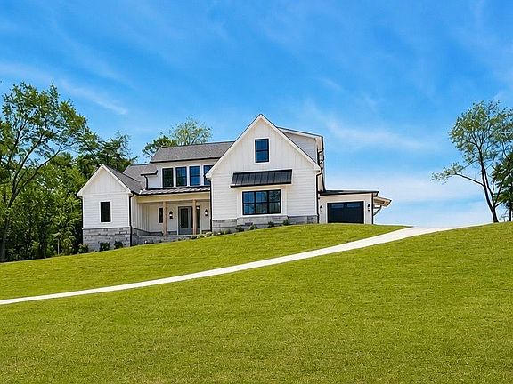 2nd image of 141 Palisade Dr