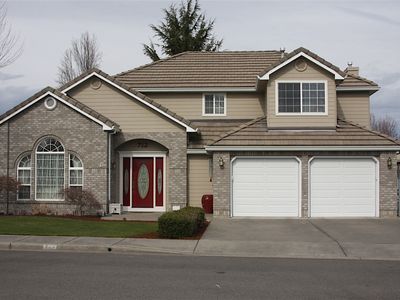 712 Annalee Dr, Central Pt, OR, 97502