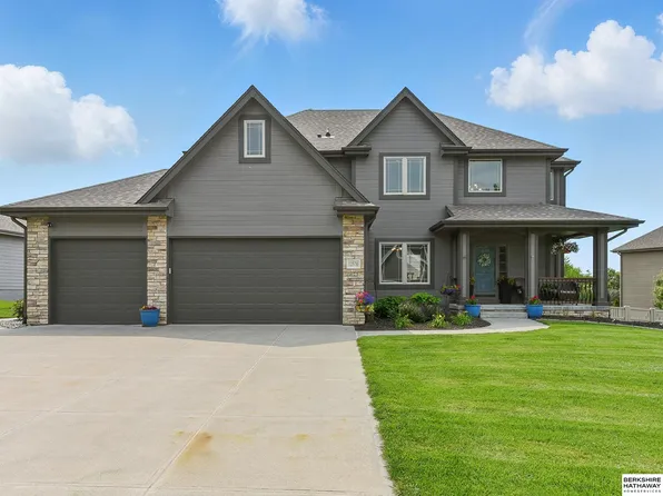 12570 S 79th Ave, Papillion, NE 68046