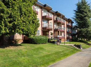 333 10th St, New Westminster, BC V3M 3Y2