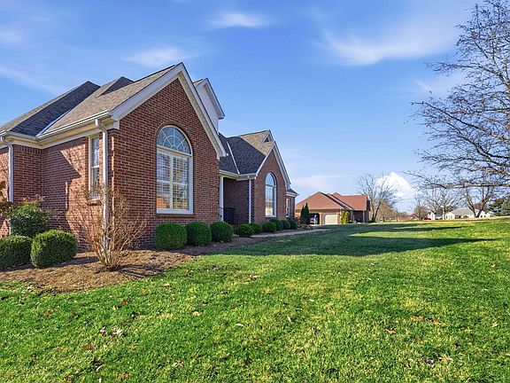 4th image of 598 Harvest Ln