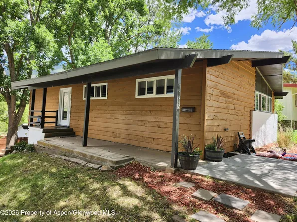 1114 Red Mountain Dr, Glenwood Springs, CO 81601