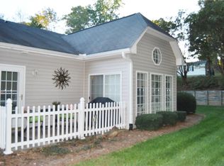 140 W Brick Walk Ct, Mocksville, NC 27028