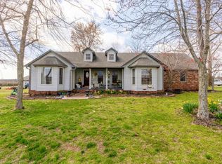 111 Luebker Rd, Romance, AR 72136