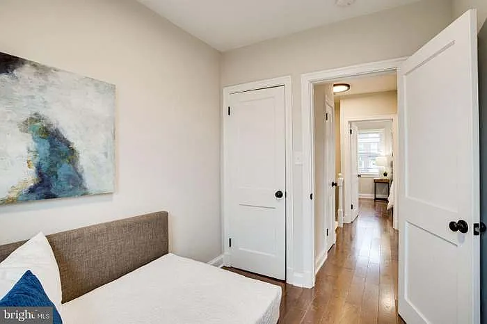 809 Taylor St NE — Photo 11