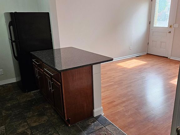 3rd image of 2127 S 12th St #A