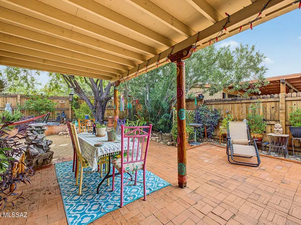 1740 S Desert Vista Dr, Tucson, AZ 85748