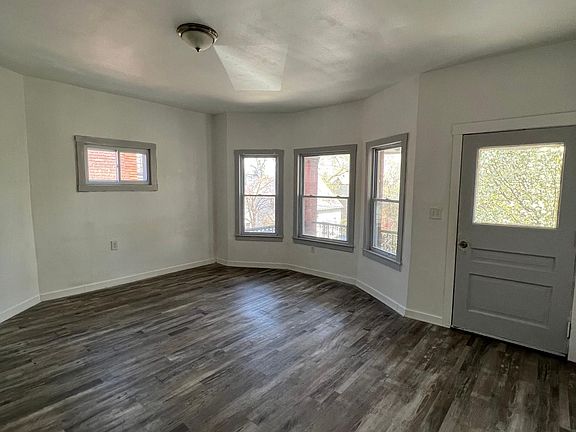 3rd image of 1380 W 91st St