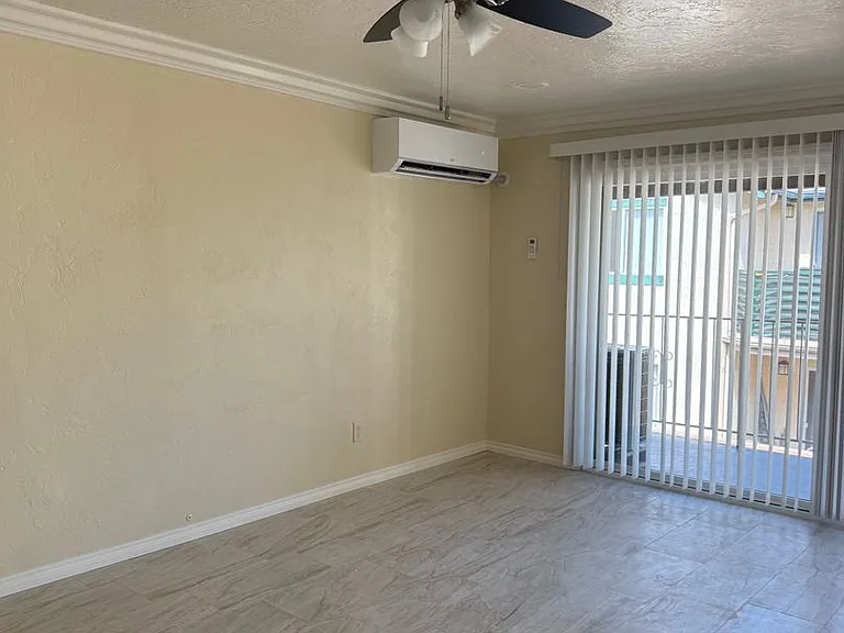 7632 Crescent Ave — Photo 5
