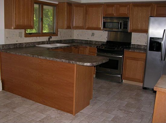kitchen (stainless appliances)