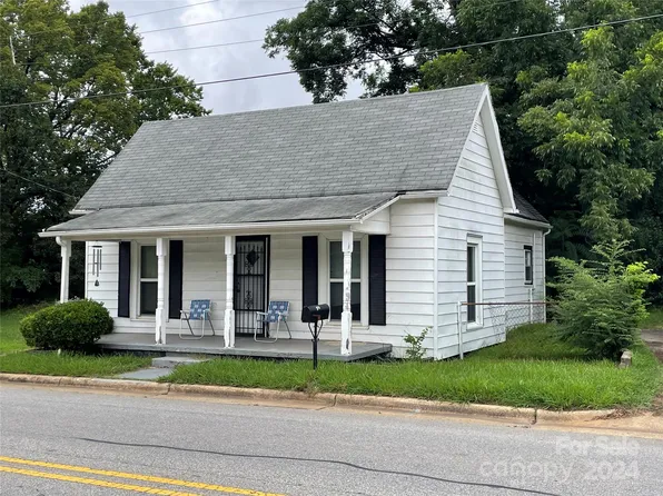 929 S Long St, East Spencer, NC 28144