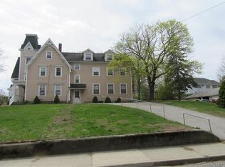 62 Church St, Putnam, CT 06260