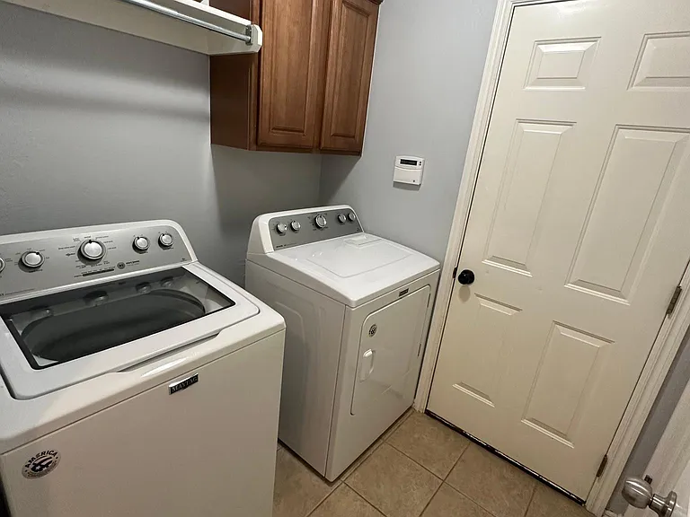 809 N Euclid Ave — Photo 12
