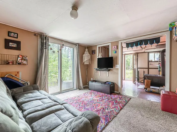 16058 E Sheep Dr, Talkeetna, AK 99676