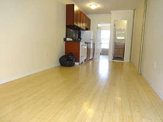 Rented by Blue Egg Realty Corp | media 29