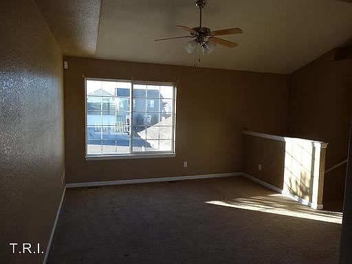 3rd image of 2850 40th Ave