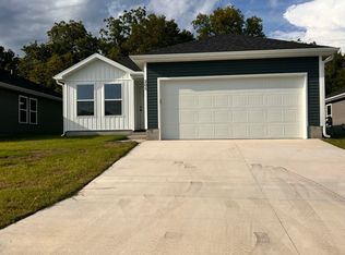 205 Eagle Edge, Duenweg, MO 64841